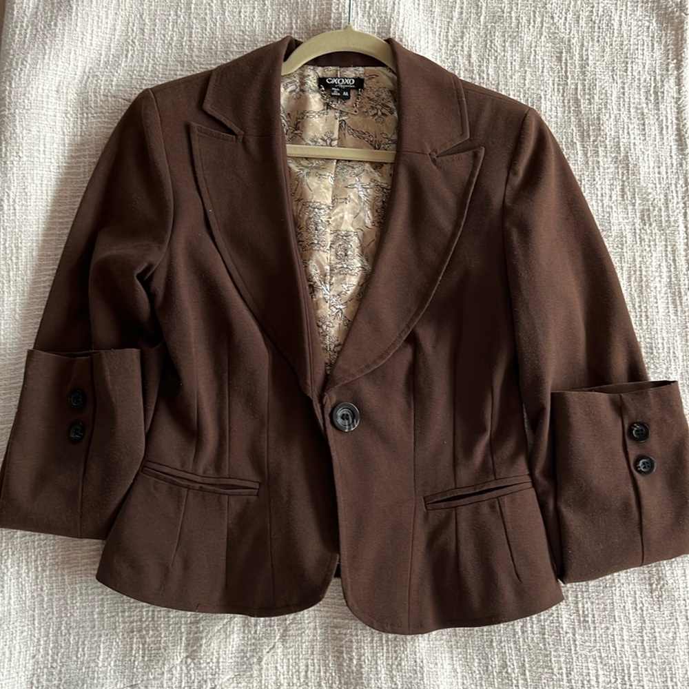 Brown Blazer Size M in great condition
